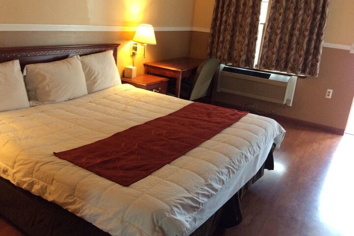 Room 12 of 21