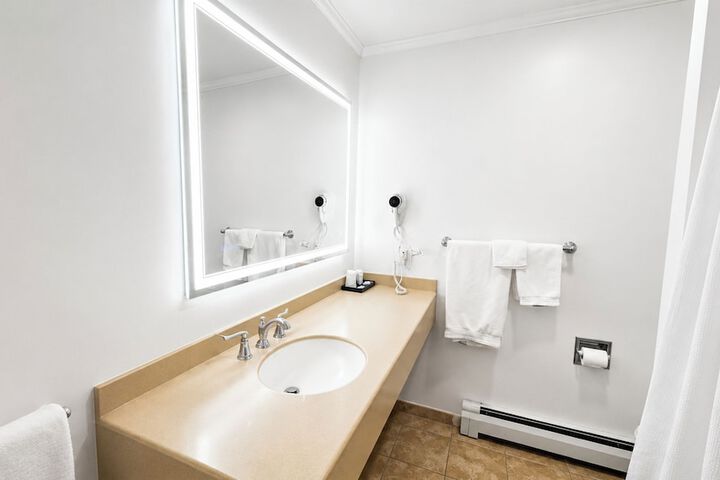 Clean Restrooms