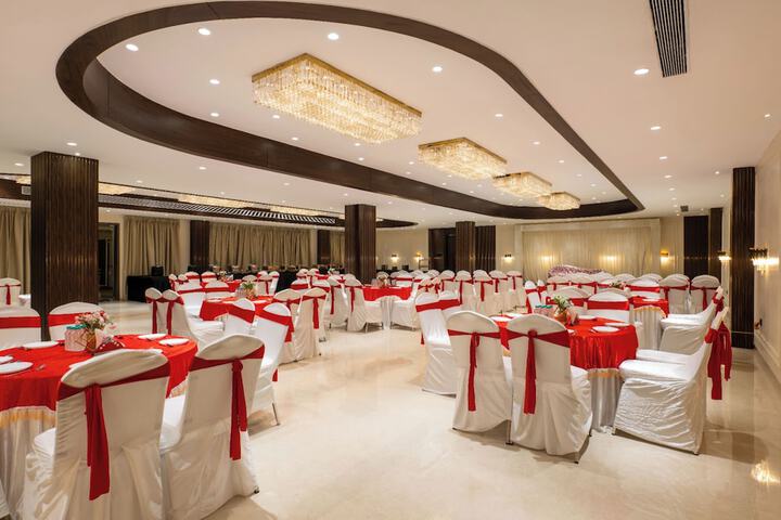 Ballroom/Hall 30 of 30