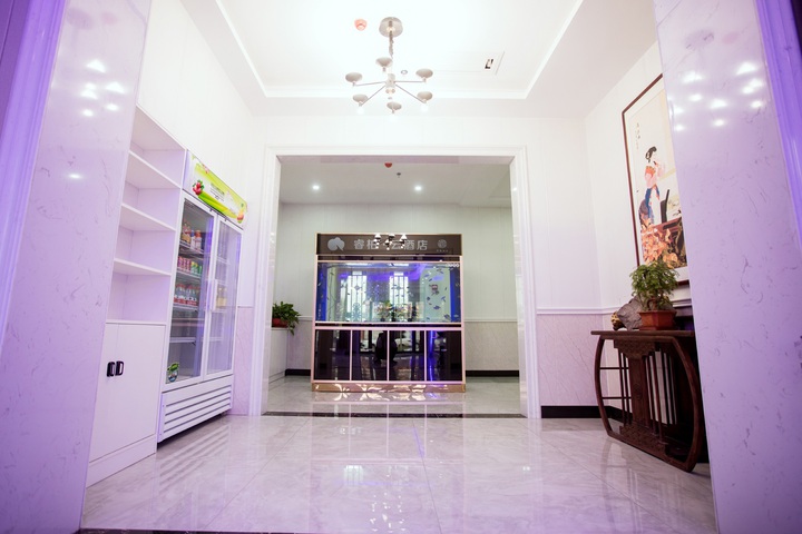 Hotel Interior 4 of 11