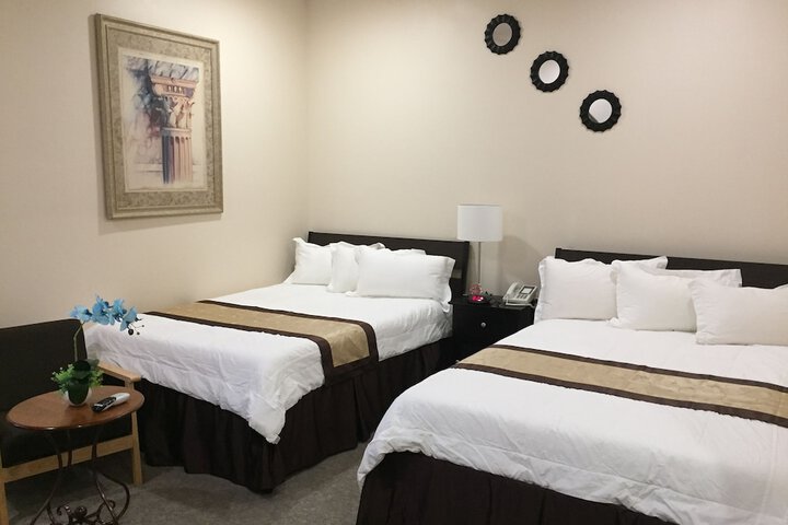 Room 6 of 23