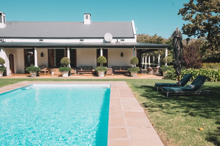 Pool 50 of 76