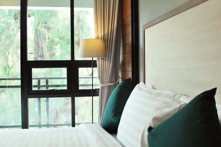 Room 5 of 39