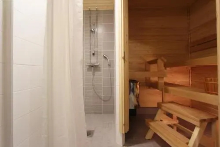 Room 7 of 21