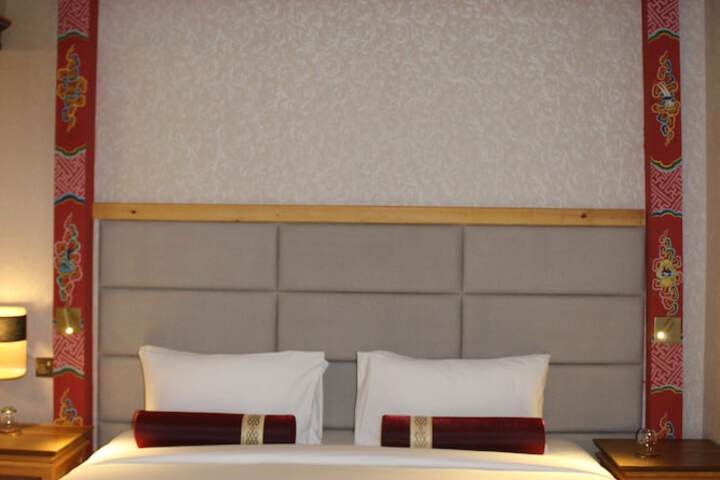 Room 12 of 45