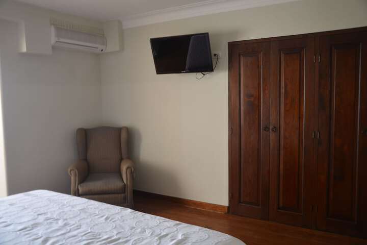 Room 13 of 56