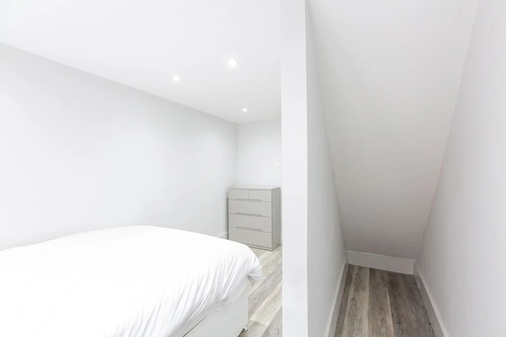 Room 3 of 19