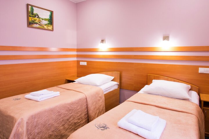 Room 25 of 164