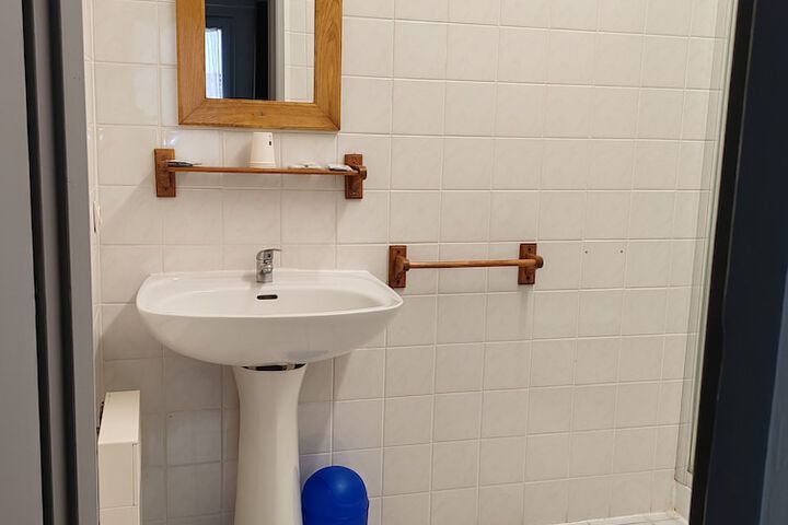 Clean Restrooms