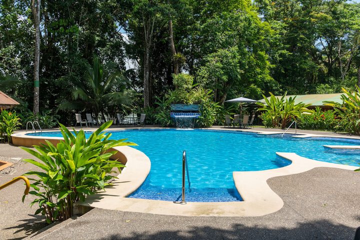 Pool Hotel