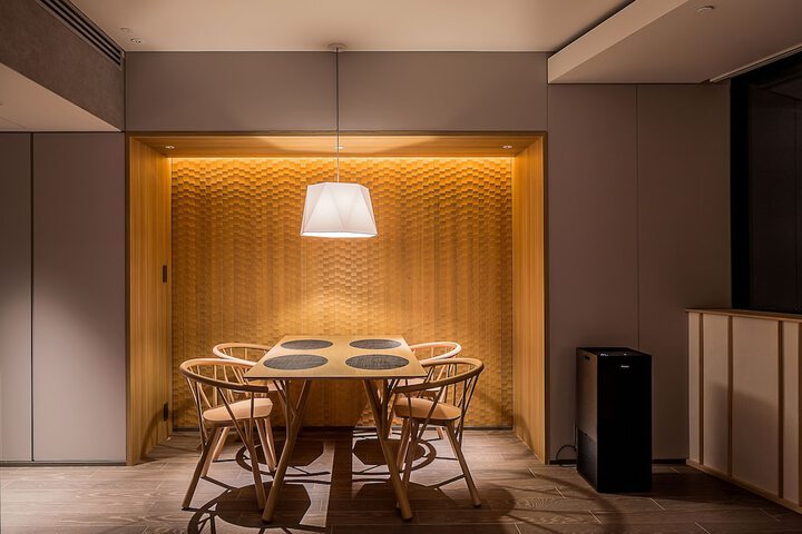 Room 42 of 121