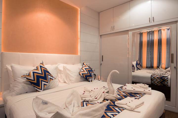 Room 10 of 20