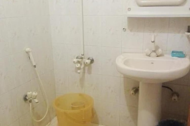 Room 16 of 22