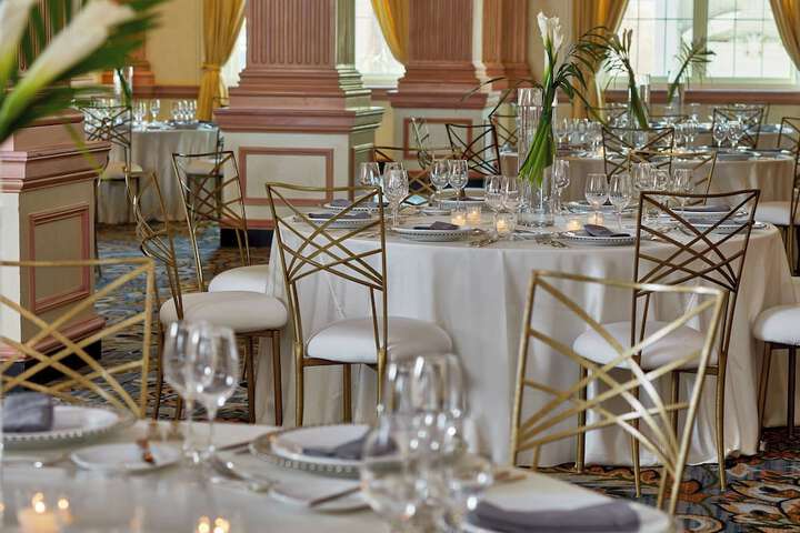 Banquet hall