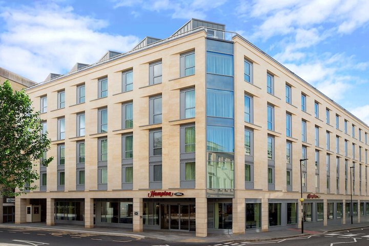 Hotel 53 of 54