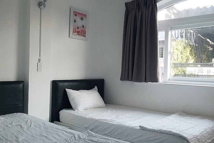 Room 10 of 58