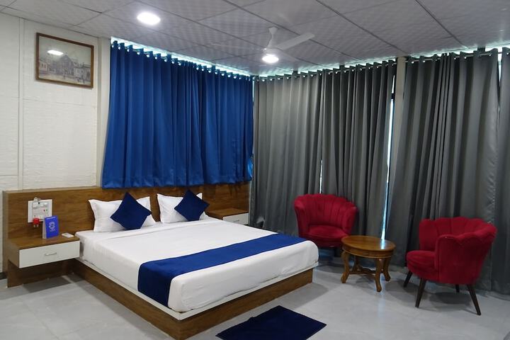 Room 7 of 35