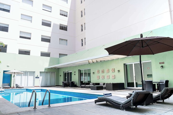 Pool 46 of 73