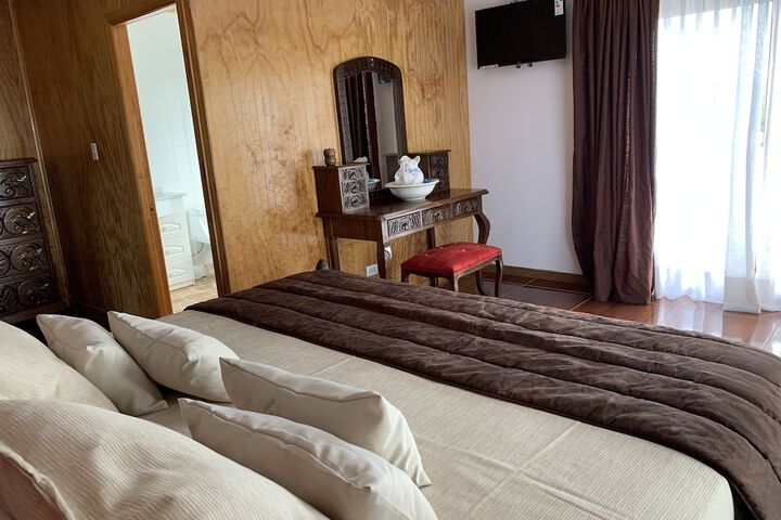 Room 11 of 157