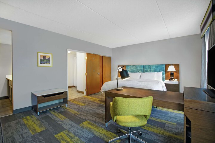 Room 20 of 44
