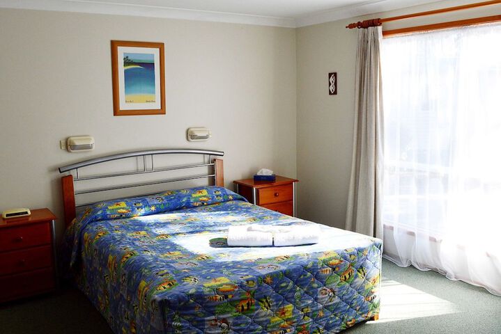 Room 5 of 123