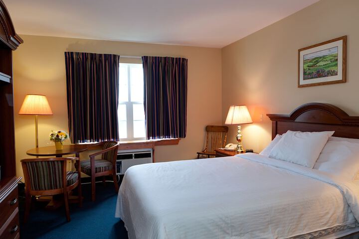 Room 3 of 58