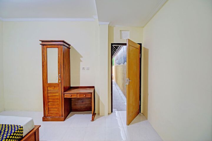 Room 5 of 24