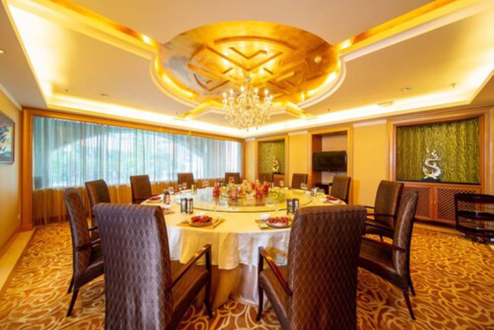 Dining 120 of 163