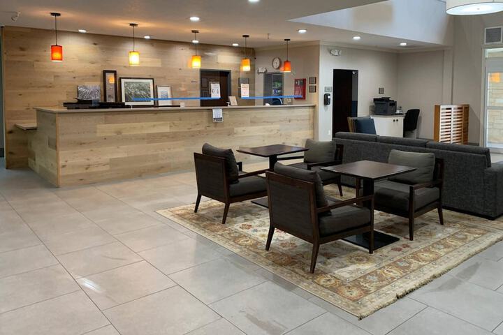 Lobby Photos