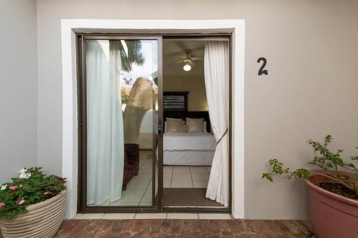 Room 3 of 47