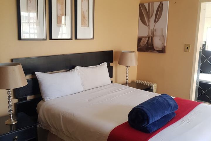 Room 8 of 31