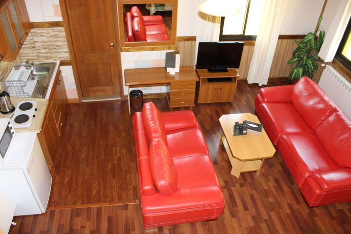 Room 8 of 68