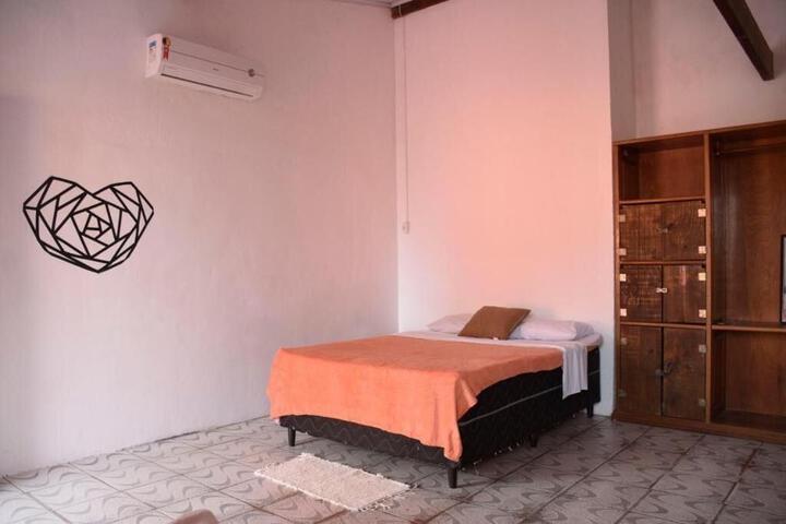 Room 16 of 37