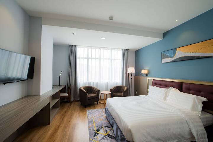 Room 20 of 44