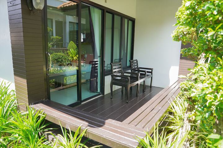 Terrace/Patio 33 of 64