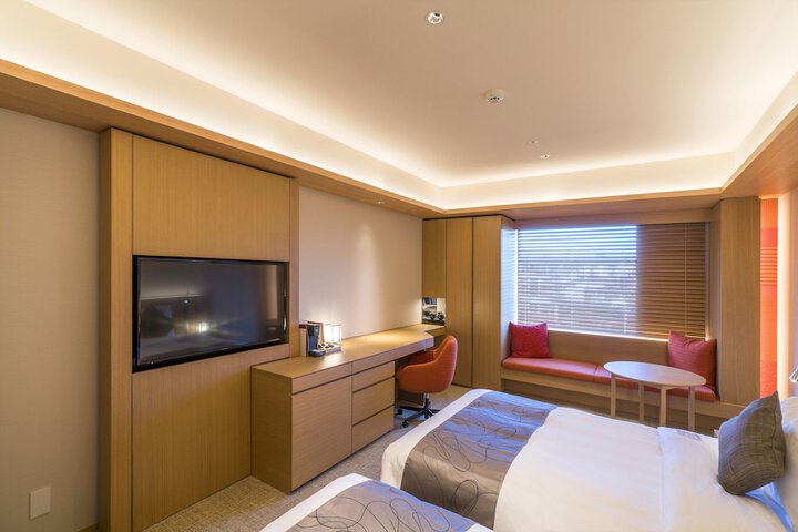 Room 10 of 88