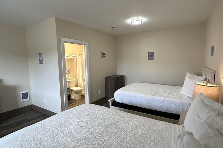 Room 68 of 136