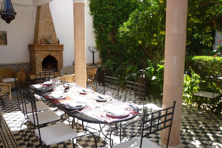 Dining 41 of 43