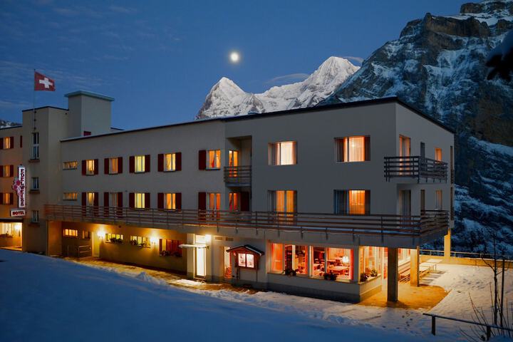 Hotel 43 of 44