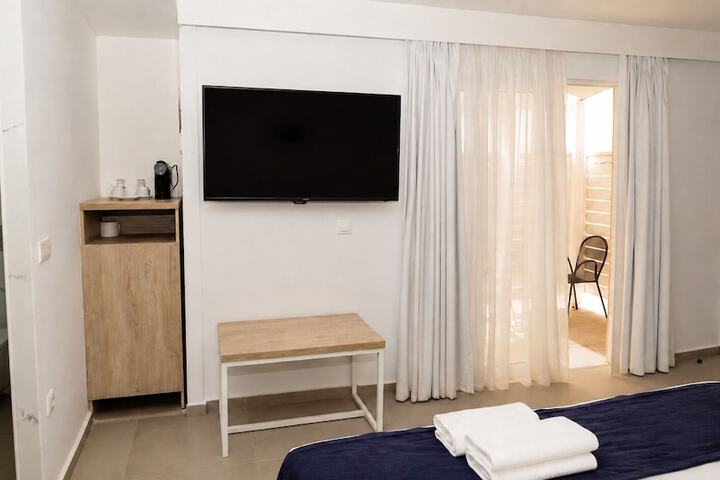 Room 62 of 125