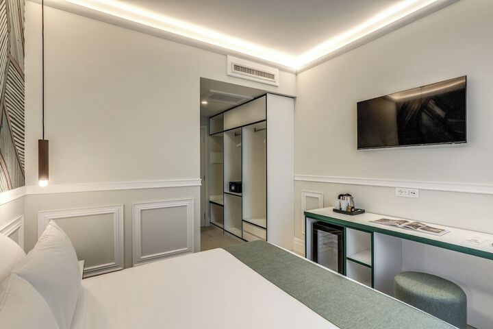 Room 43 of 75