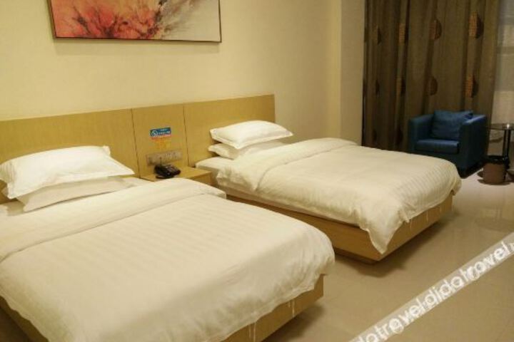 Lianping Longquan Hotel