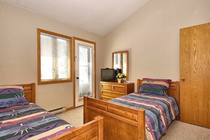 Room 42 of 55
