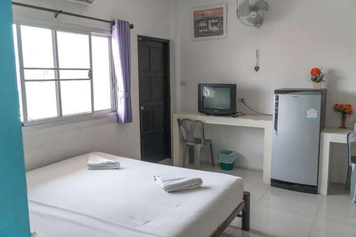 Room 29 of 64