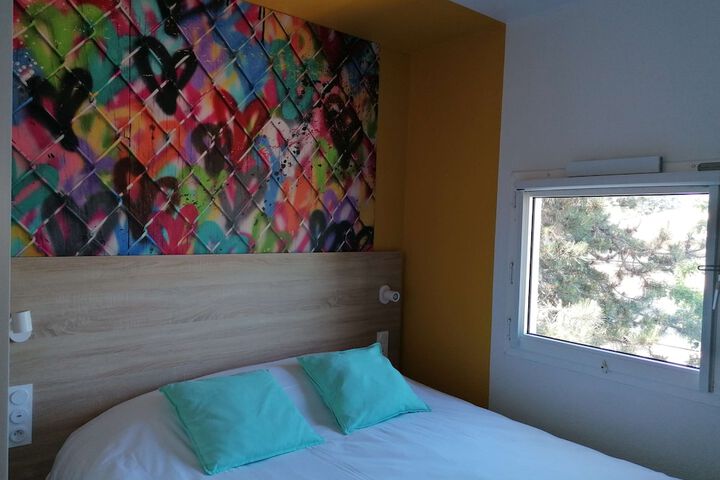 Room 11 of 63