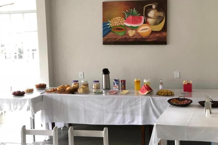 Dining 58 of 64