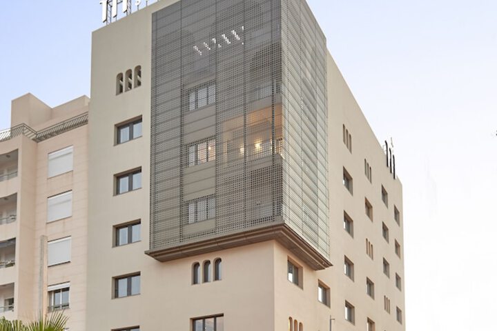 Hotel 27 of 27