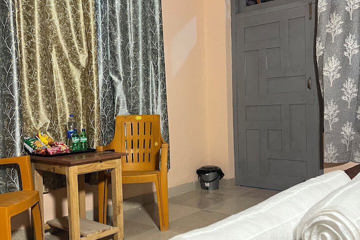 Room 15 of 53