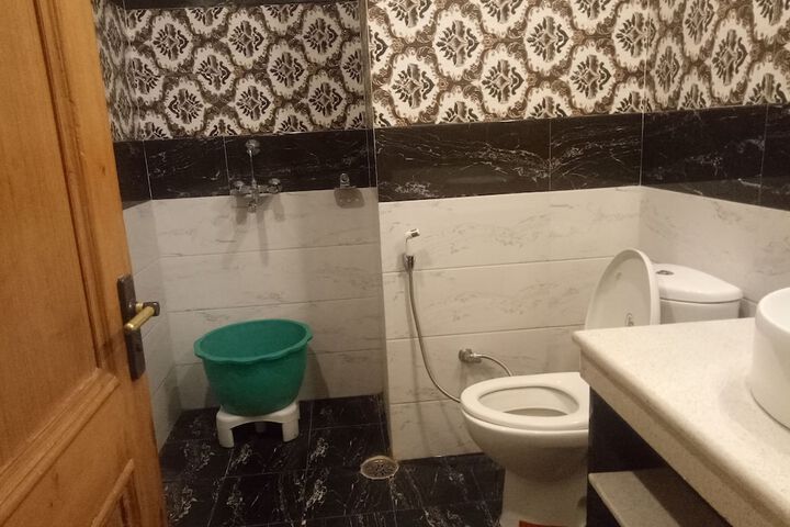 Room 40 of 61