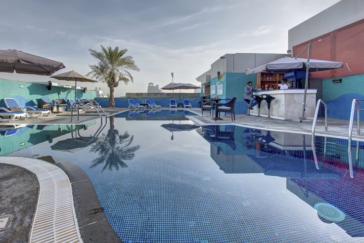 Pool 54 of 79